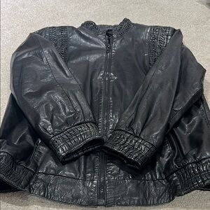 Vintage Women's Black Jacket